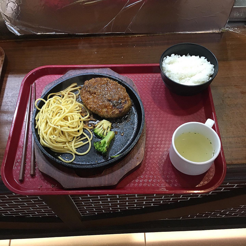 ハンバーグステーキ(黒煉瓦NEOPASA浜松店)