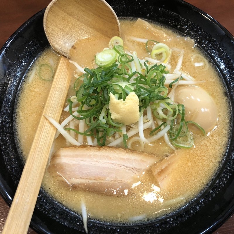 濃厚味噌ラーメン(らーめん萬○屋 川崎店)