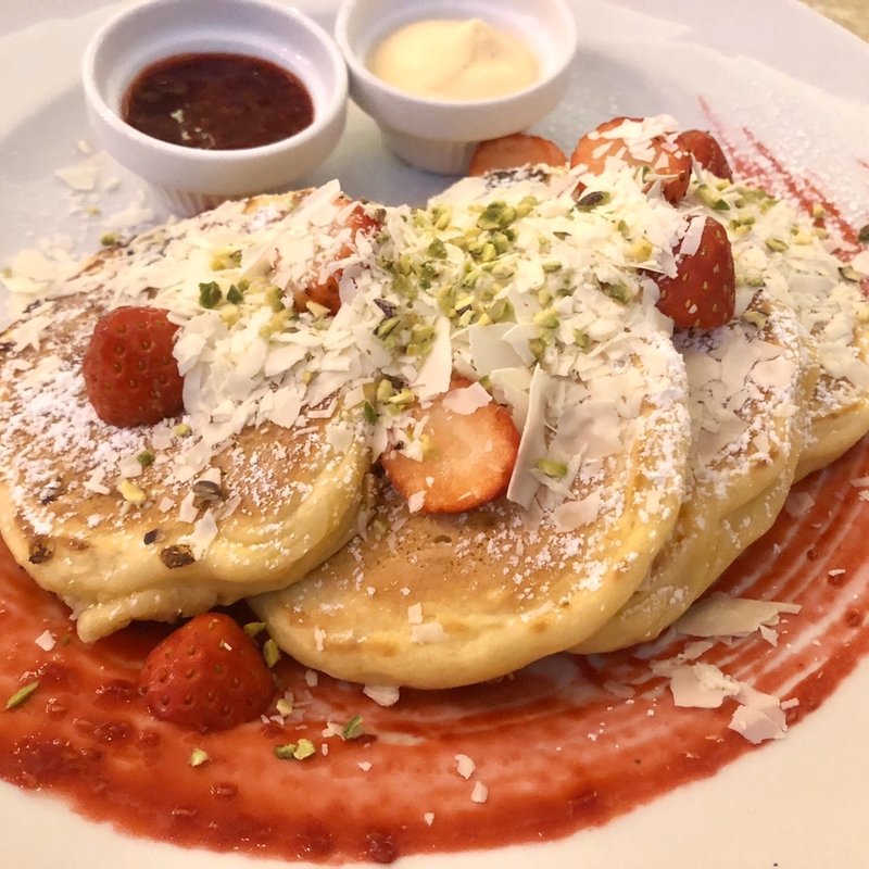 ホワイトチョコレートパンケーキ(サラベス 東京店 )