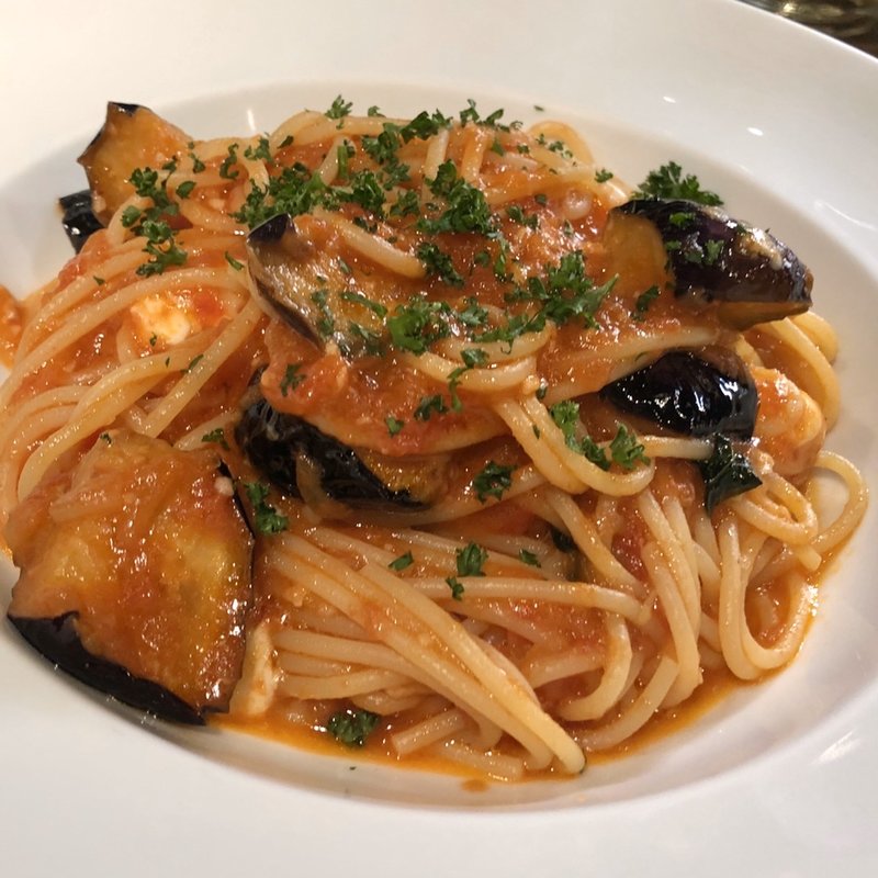 揚げナスのトマトソースパスタ(イル・ドージェ)