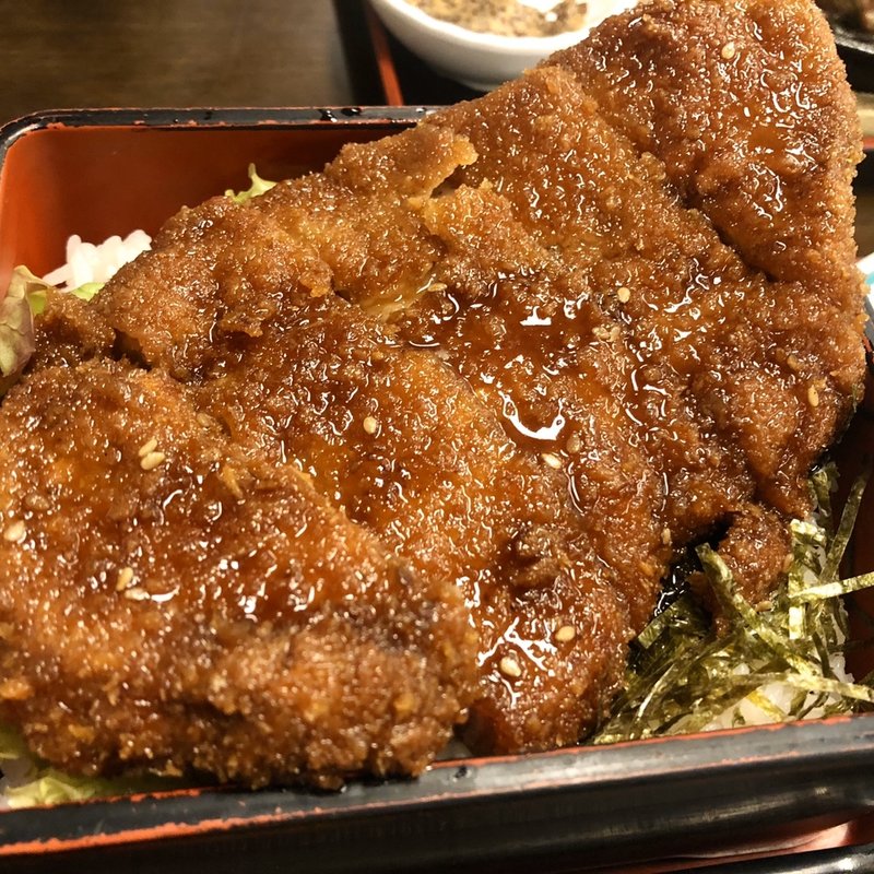 やまと豚ソースカツ重(黄金の湯館 レストラン )