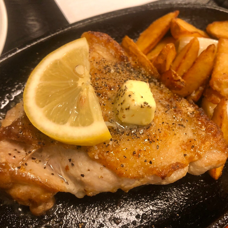 赤城どりステーキ(黄金の湯館 レストラン )