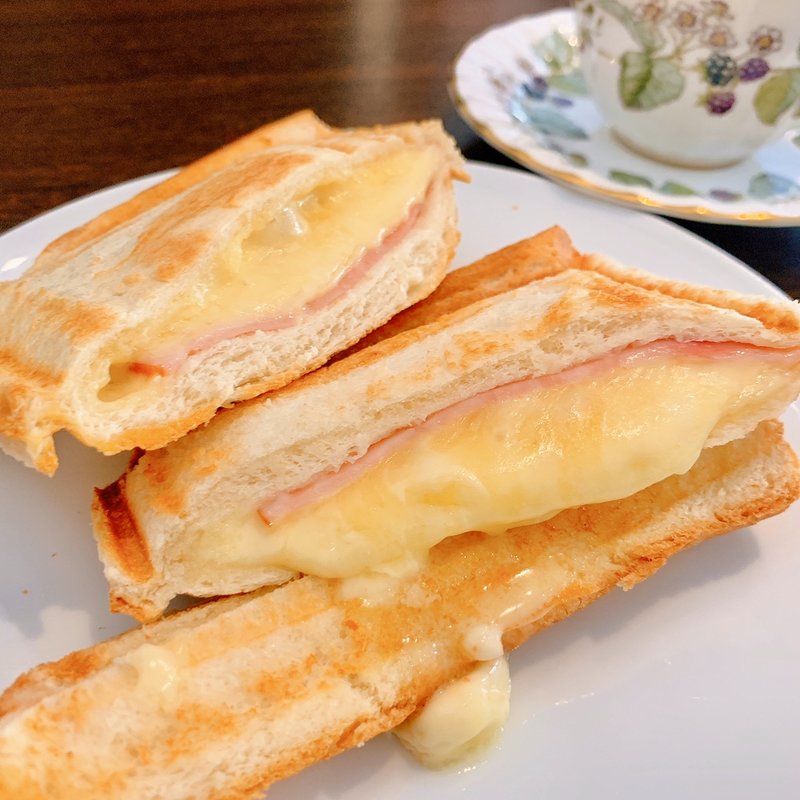 ホットサンド(ハムチーズ)(珈琲館 えんの森 （えんの森）)