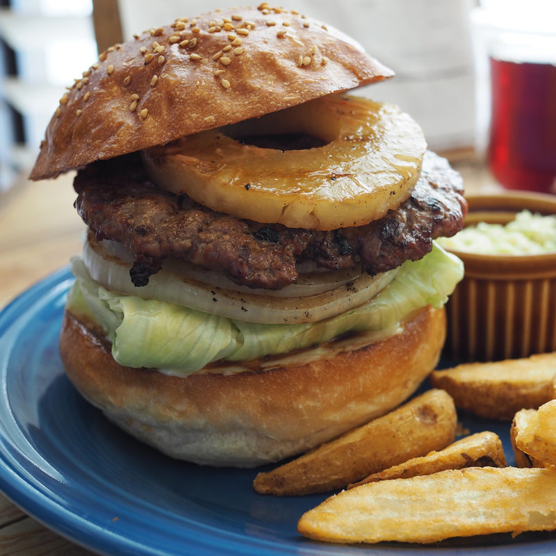 パイナップルバーガー(Monks on the Moon)