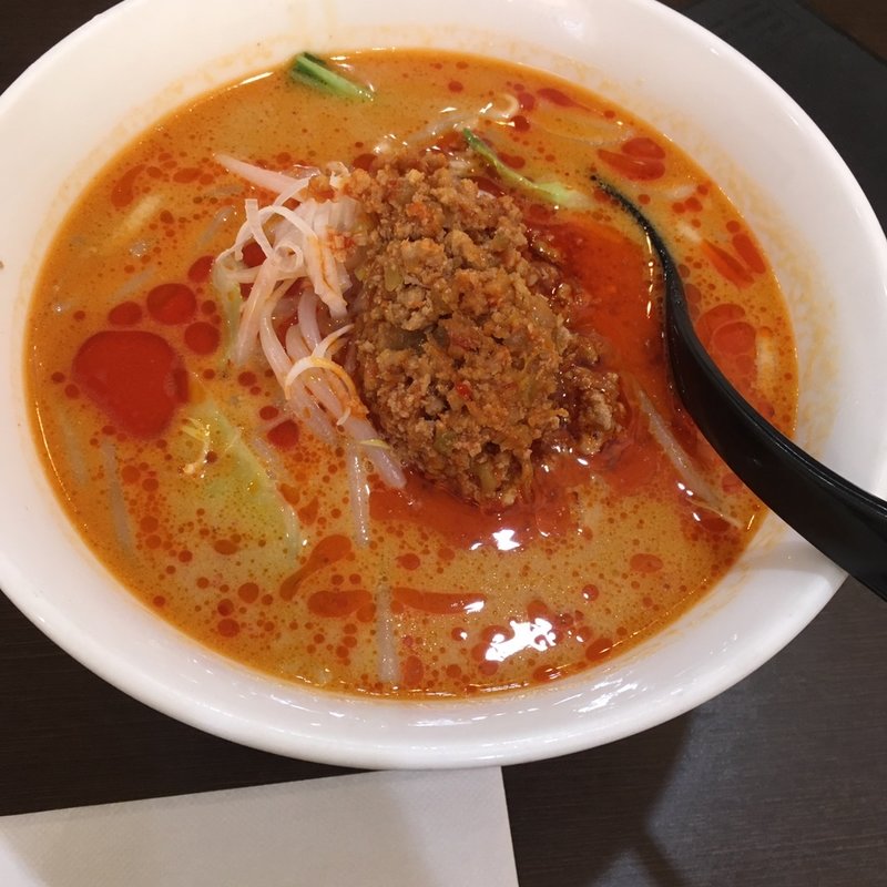 坦々麺(龍盛菜館 神田小川町店)