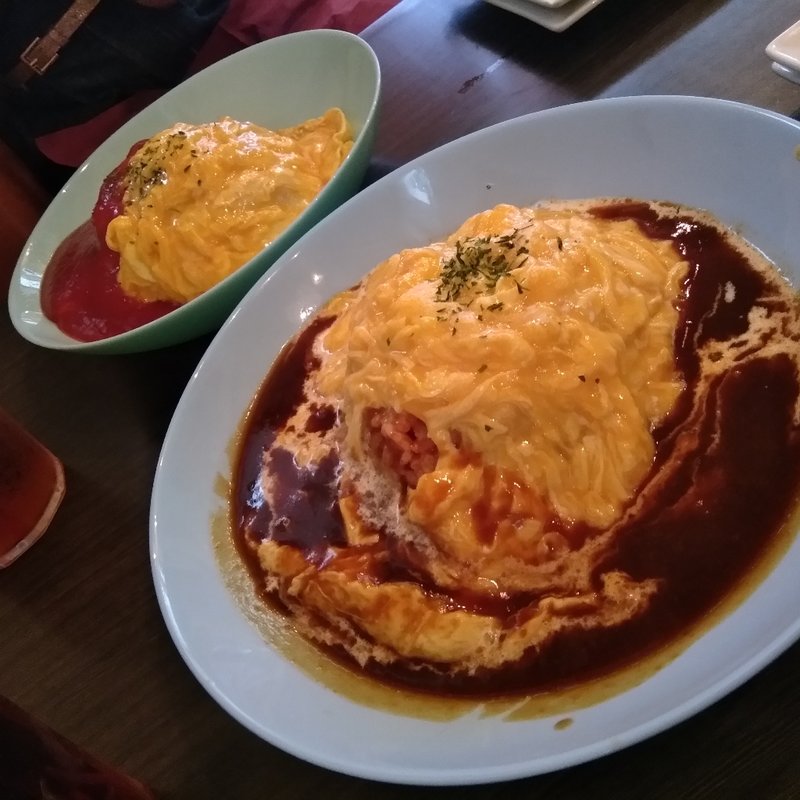 洋食屋さんのオムライス(SALON 卵と私 原宿店 （サロン 卵と私）)