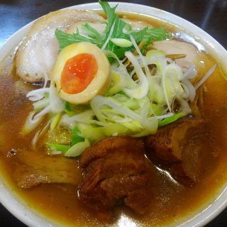肉ラー麺(手打ち麺処 暁天 （テウチメンドコロ キョウテン）)