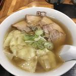 ワンタン麺(喜多方ラーメン 坂内 歌舞伎町店)
