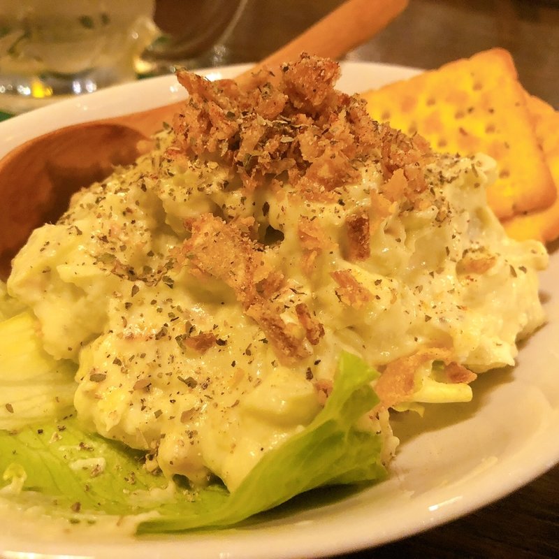 アボカドのポテトサラダ(酒場食堂 BEN)
