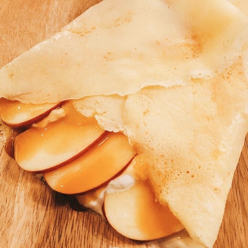 りんごとキャラメルクレープ(カフェ・ポート・ブルックリン)