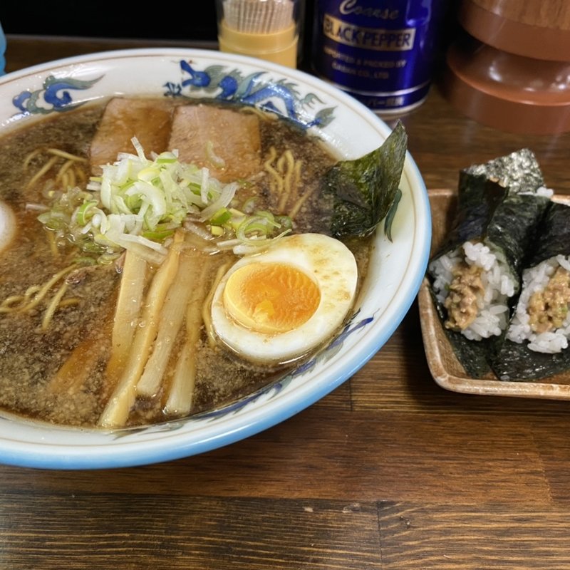 醤油ラーメン(ラーメン村)