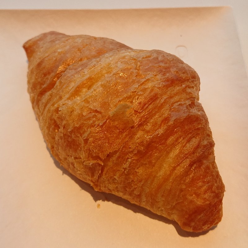 ベイクド ミニ クロワッサン(パワー ラウンジ ノース)