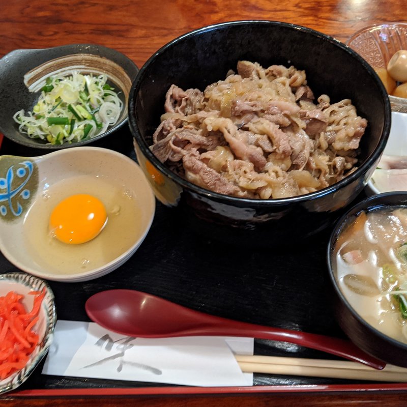 特製ねぎ玉牛丼御膳(居酒家 蓮)
