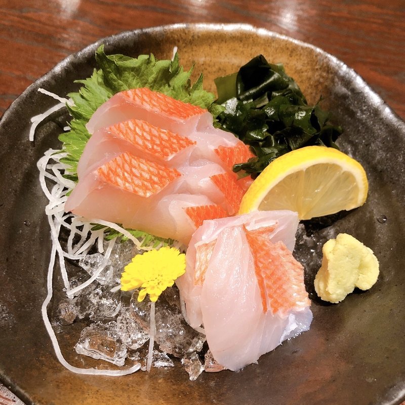 金目鯛の刺身(朝獲れ鮮魚　魚鮮水産 五反田西口店 )