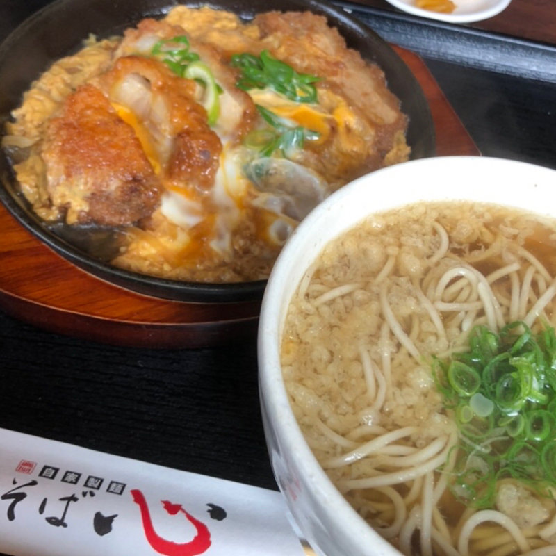 カツ玉定食(そば心)