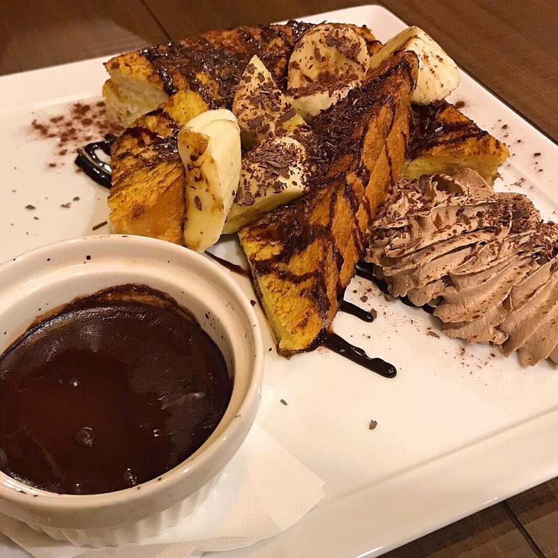 チョコバナナフレンチトースト ホットチョコレートソース(倉式珈琲 イオンタウン周南久米店)