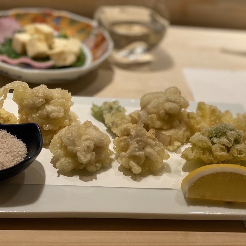 真鯛白子の天ぷら(虎杖 表店)