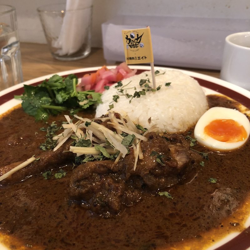 カレバカカレー(とり焼肉 エイト)