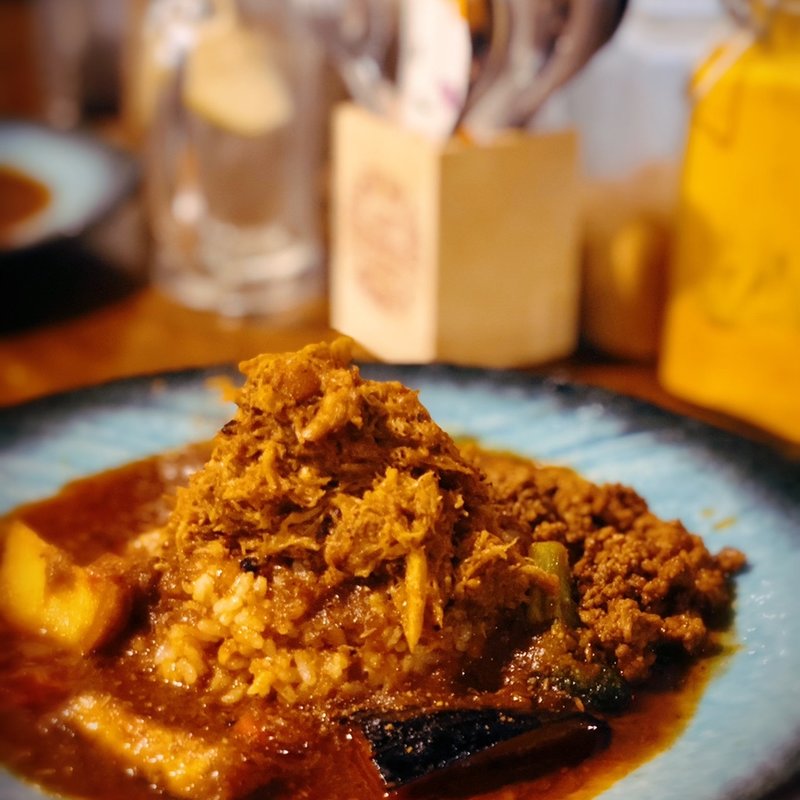 鶏と鰹の出汁カレー、パキスタン式無水鶏、ラムキーマ(wacca)