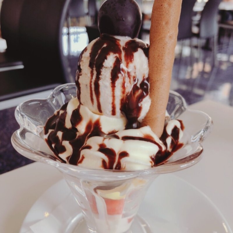 チョコレートパフェ(フルーツショップ キヨカ)