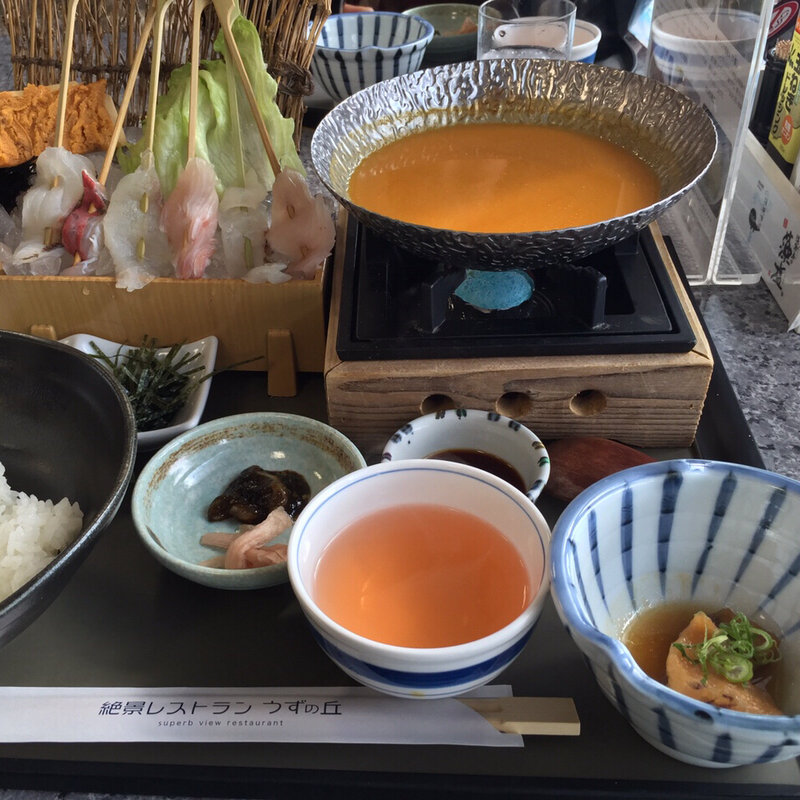 うずの丘海鮮うにしゃぶ（ 要問い合わせ当日の天候により入荷できない場合もございます）(絶景レストラン うずの丘)