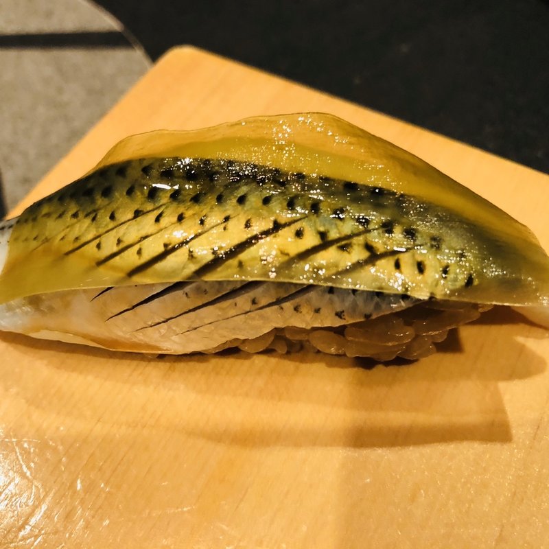 小肌(鮨いつみ)