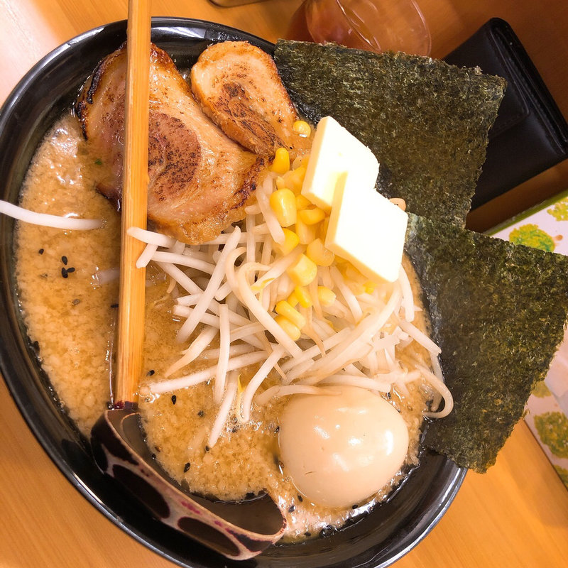 虎の濃厚みそらーめん(味噌らーめん 虎のみそ)