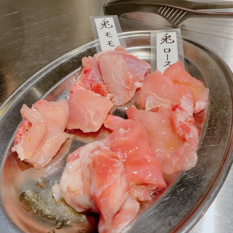 兎もも、兎ロース(焼ジビエ罠 川崎 美俊)