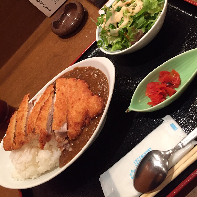 ビッグカツカレー(総作居酒屋 大和)