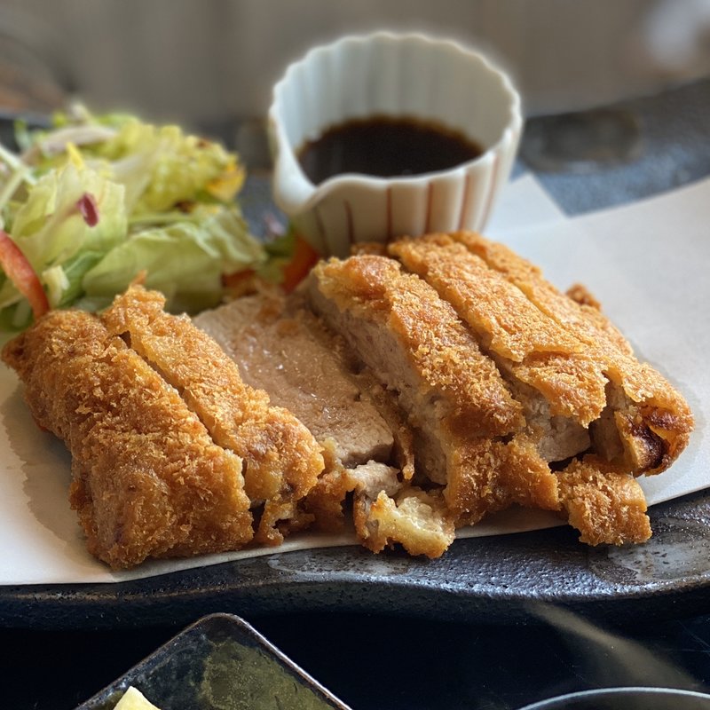 豚ヒレカツ御膳(手の届く贅沢　すぐる )