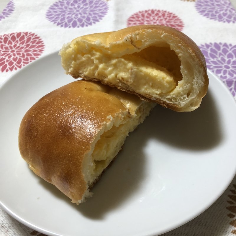 カスタードクリームぱん(パネッテリーア トリトン （PANETTERIA TORITON）)