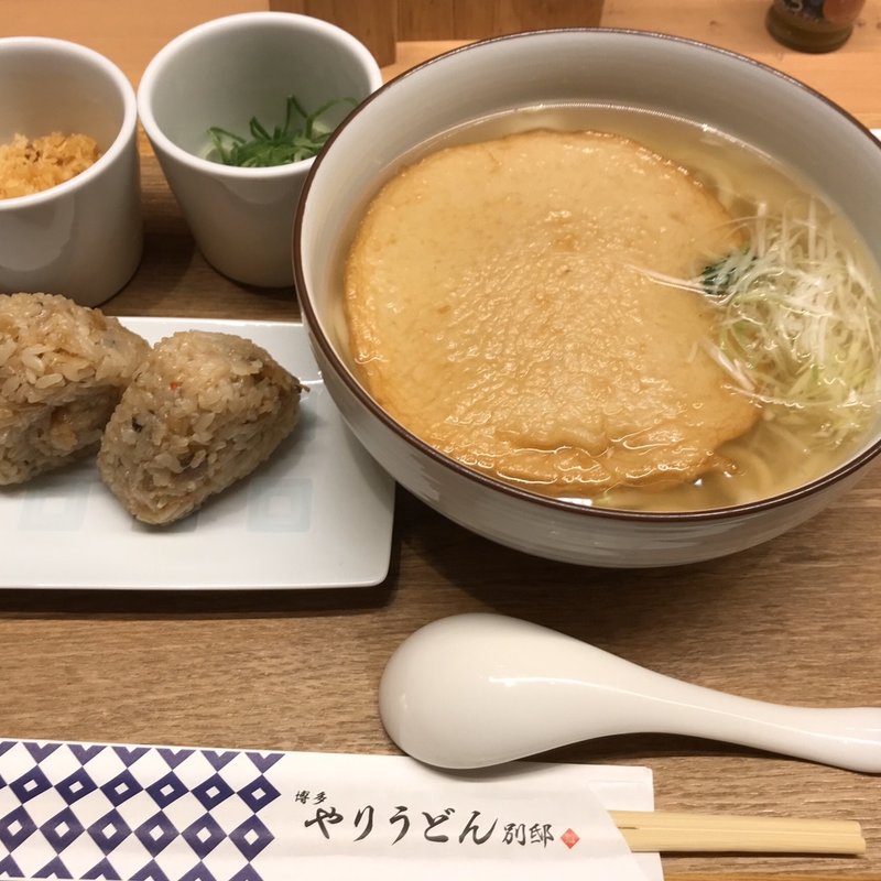 丸天うどん　かしわおにぎり(博多やりうどん 別邸)