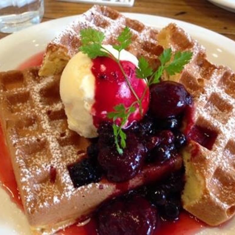 ベリーベリーソース＆アイスクリーム(Waffle cafe ORANGE)