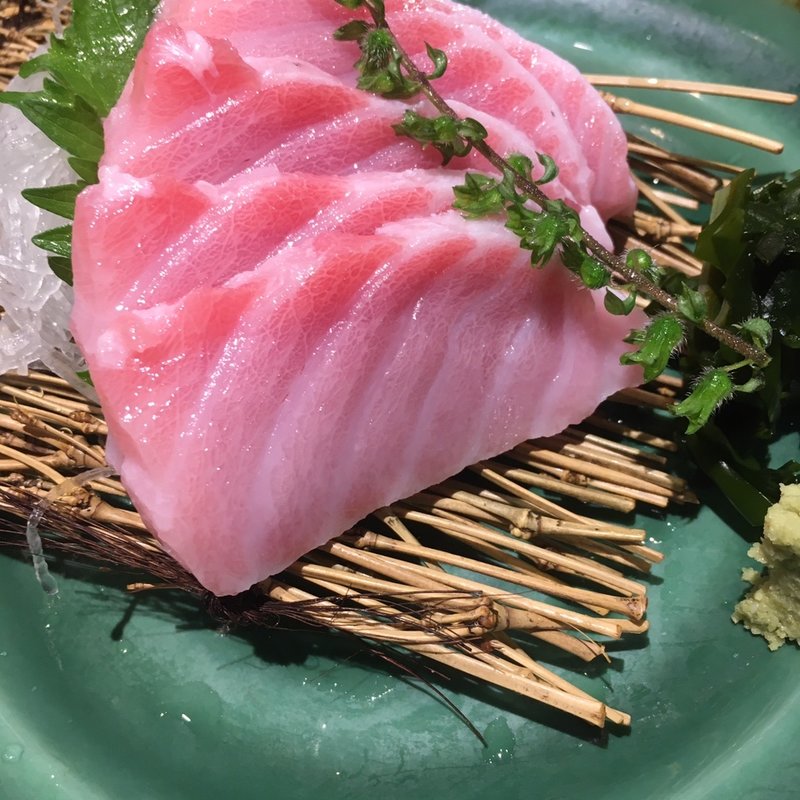 大トロ(魚八＆串八珍 大宮東口店)