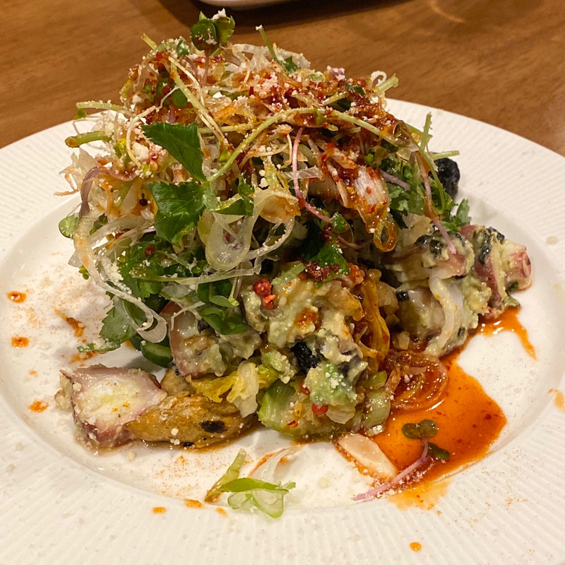 アボカドとタコのサラダ(金剛商店138番地 )