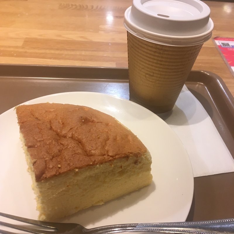 天神チーズスフレ(ドリンク付き)(神戸屋ブレッズ 福岡パルコ店)