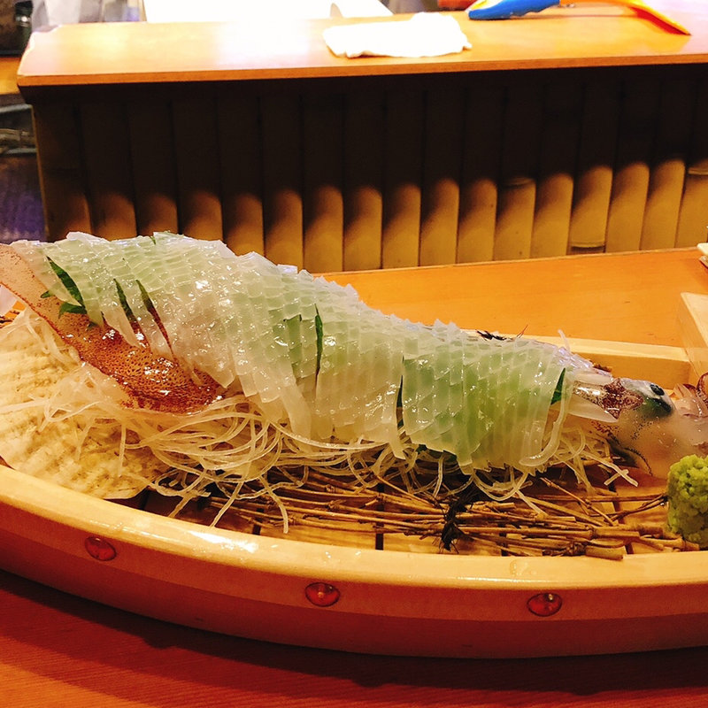 イカ活き造り(いけす無門)