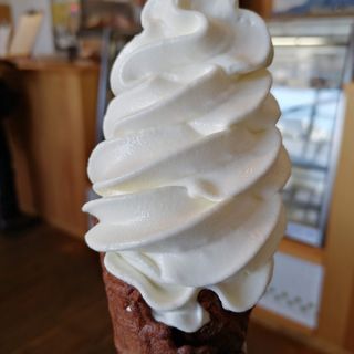 ソフトクリーム(山本牛乳店)