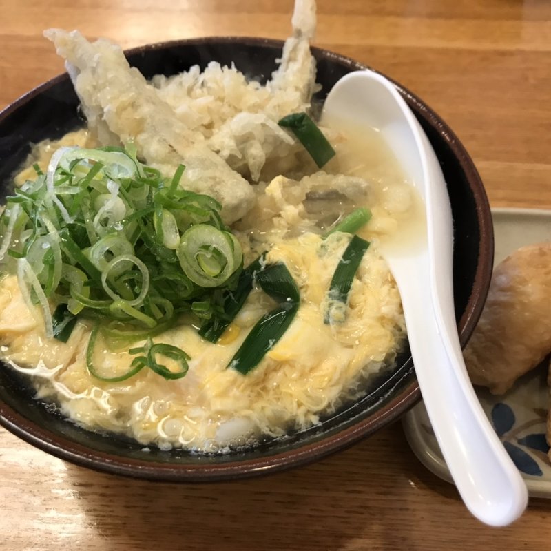 ニラとじうどん　ゴボウ天トッピング(長住うどん)