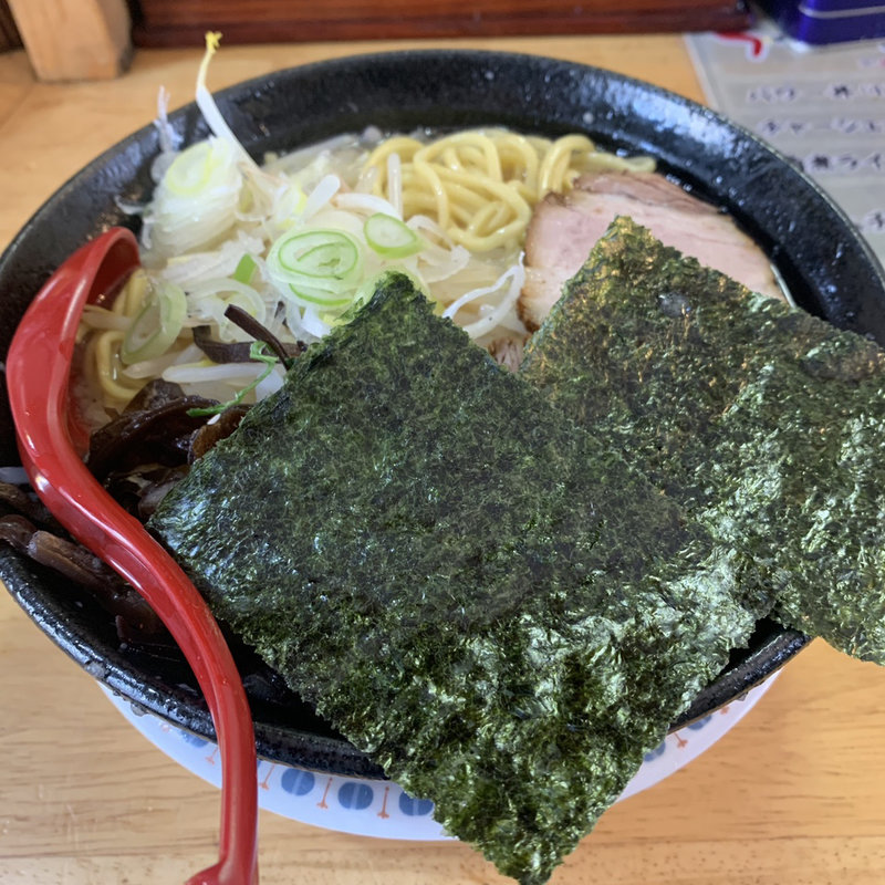 塩豚骨らーめん 中(パワー軒 （ぱわーけん）)