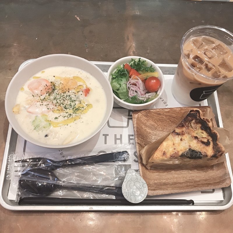 キッシュランチ(THE CUPS MEIEKI)