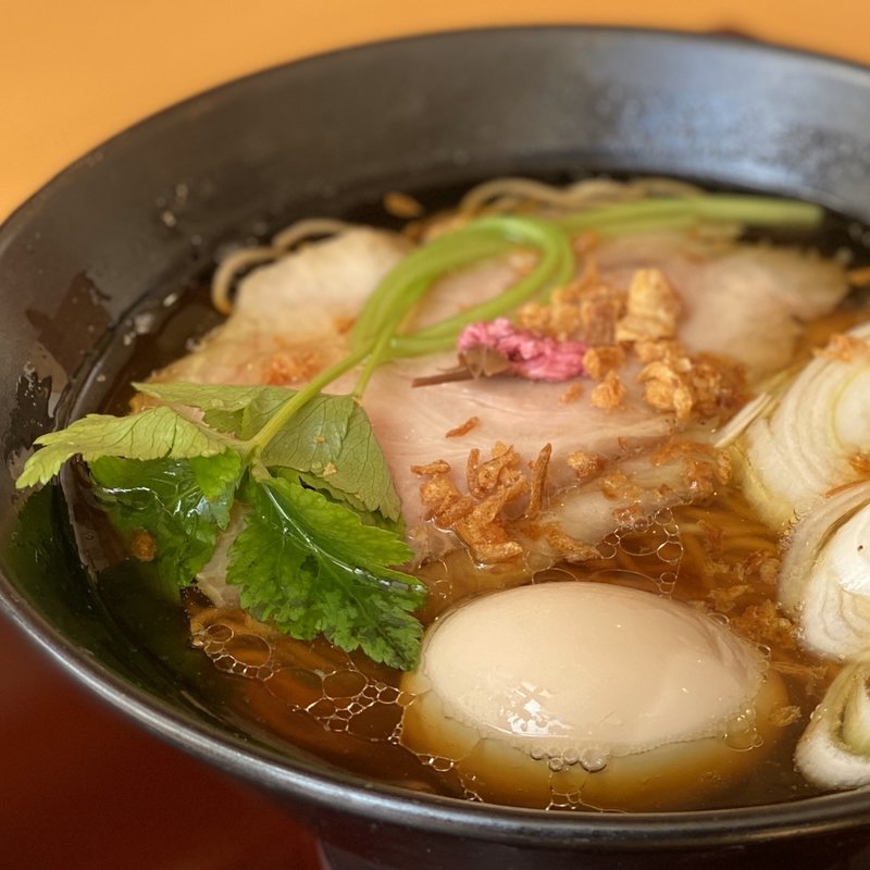 そば屋の中華そば(手打ちそば 桜 )