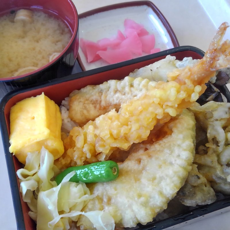 海老と舞茸の天丼(おしるこ茶屋)