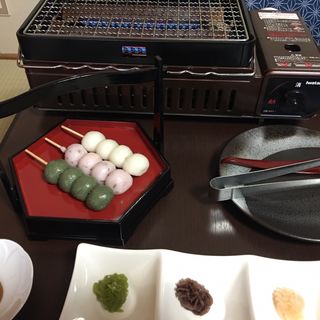 一品焼き串だんご(甘味末広屋)