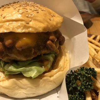 チリビーンズバーガー(burger kitchen CHATTY CHATTY)
