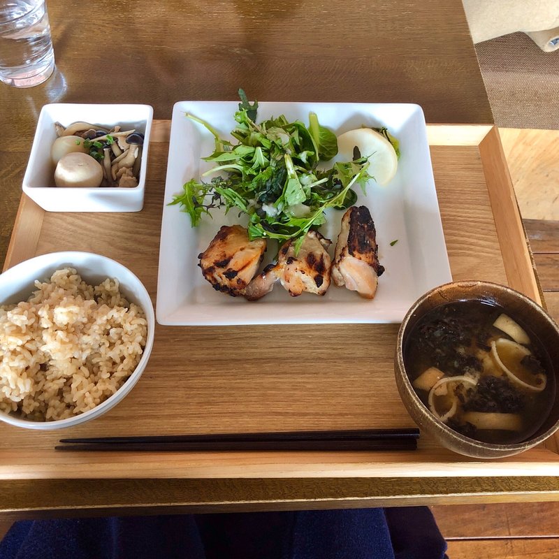 本日のお肉定食 (ごはんとお味噌汁のおかわり無料)(カフェ フクモリ 馬喰町店)