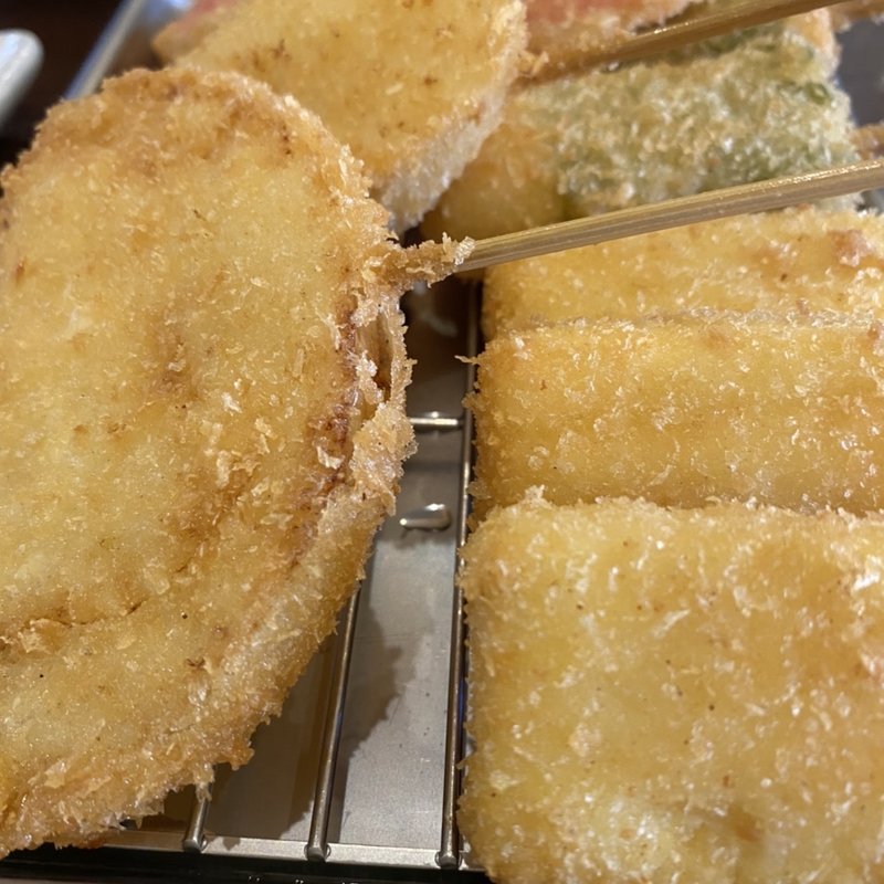 串揚げ(新世界 串カツ からさき 新世界店 )