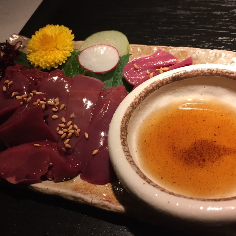 生肝(軍鶏と旨い酒　らっき)