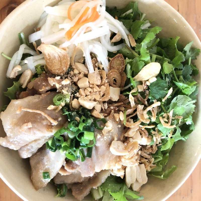 まぜそば(ノムカフェ （nom ca phe）)