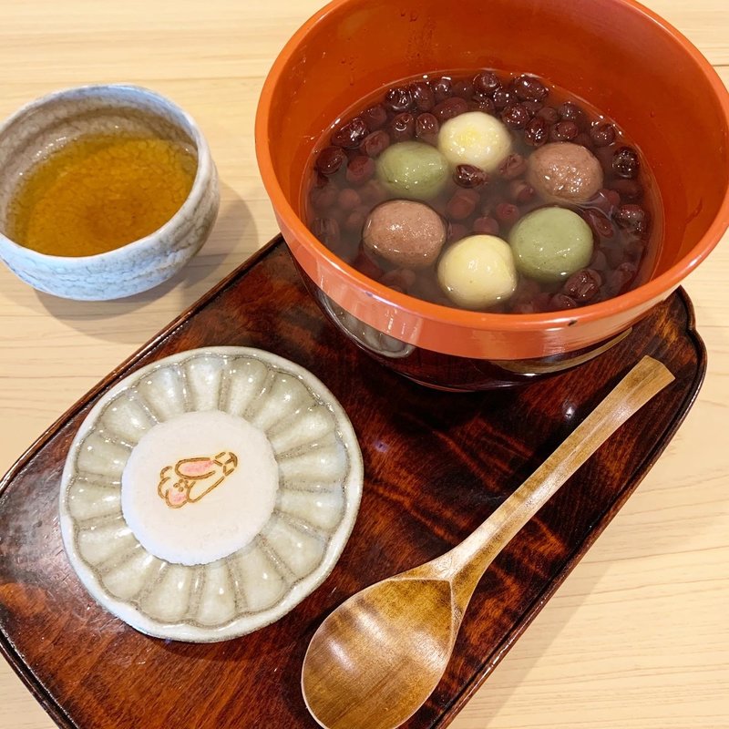 樫舎のぜんざい(萬御菓子誂処 樫舎 （よろずおんかしあつらえどころ かしや）)